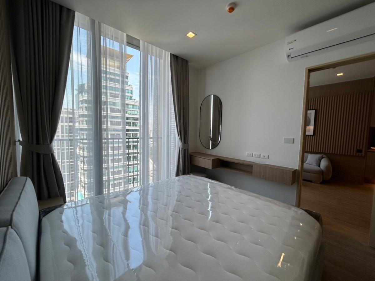 Noble State 39 1 Bedroom 30th Floor