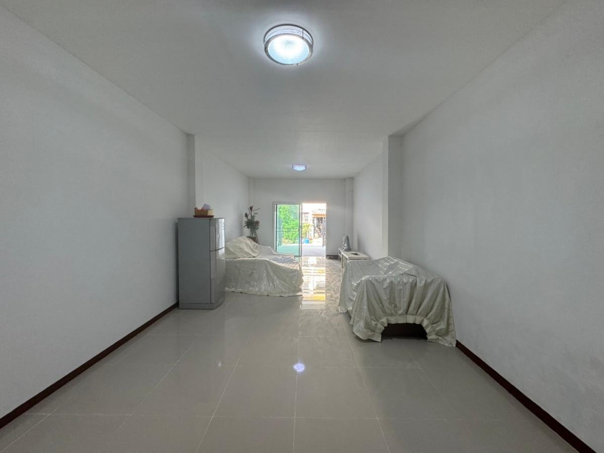 Townhome at Ramkhamhaeng 176 4 Bedroom