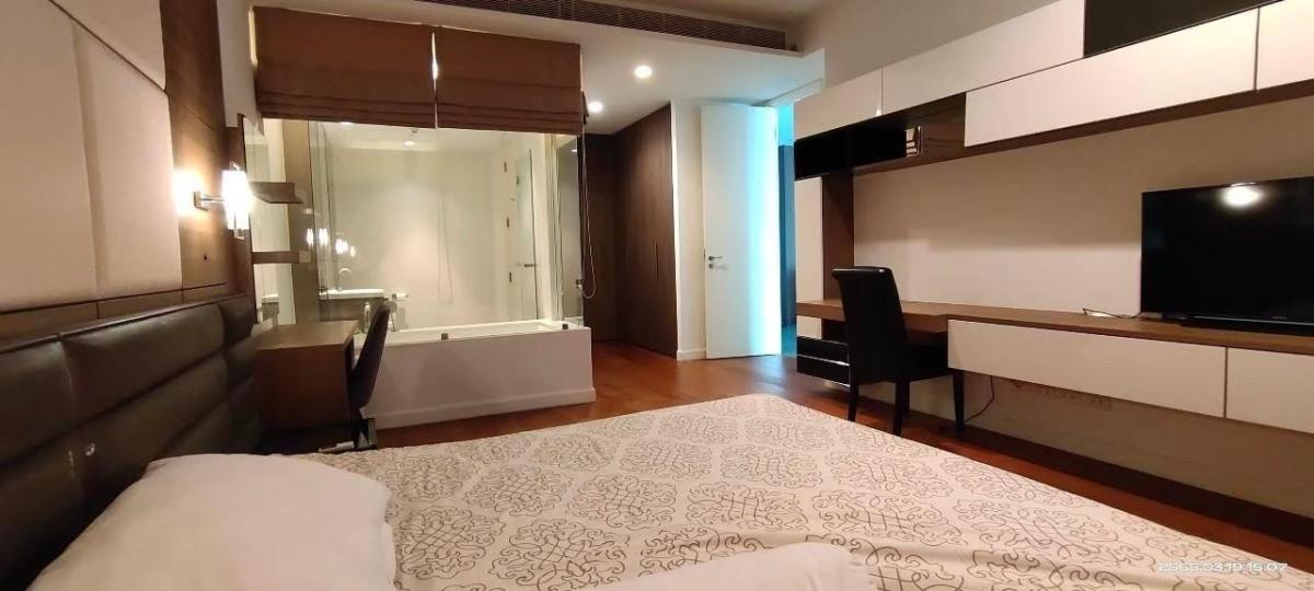 185 Rajadamri 2 Bedroom 19th Floor