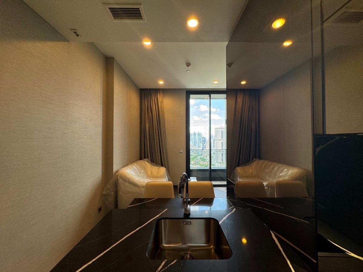 The Esse Sukhumvit 36 1 Bedroom 29th Floor