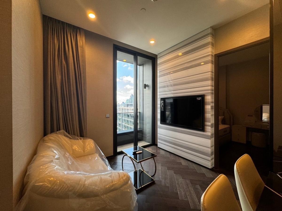 The Esse Sukhumvit 36 1 Bedroom 29th Floor