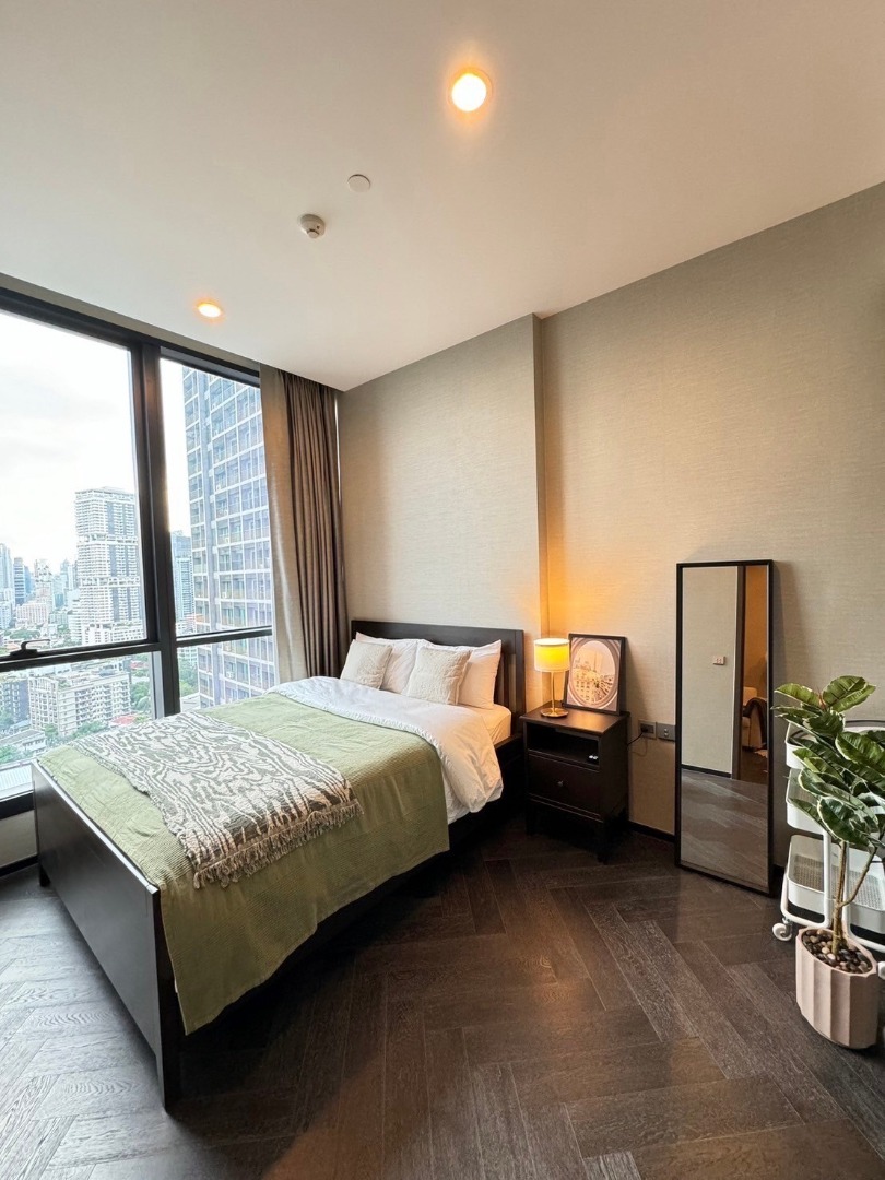 The Esse Sukhumvit 36 1 Bedroom 16th Floor