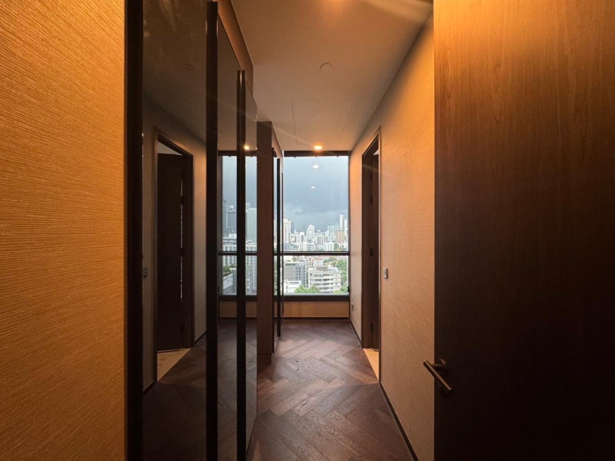 The Esse Sukhumvit 36  1 Bedroom 12th Floor