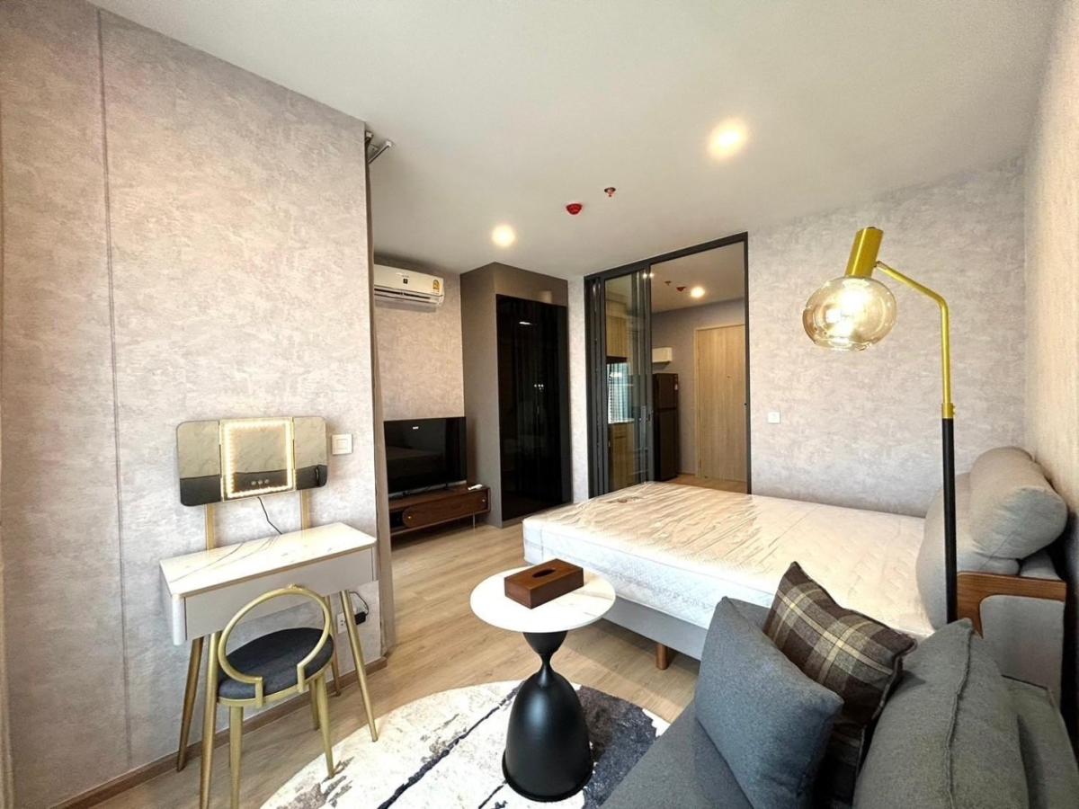 Life Rama4 - Asoke 1 Bedroom 14th Floor