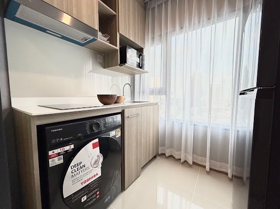 Life Rama4 - Asoke 1 Bedroom 15th Floor