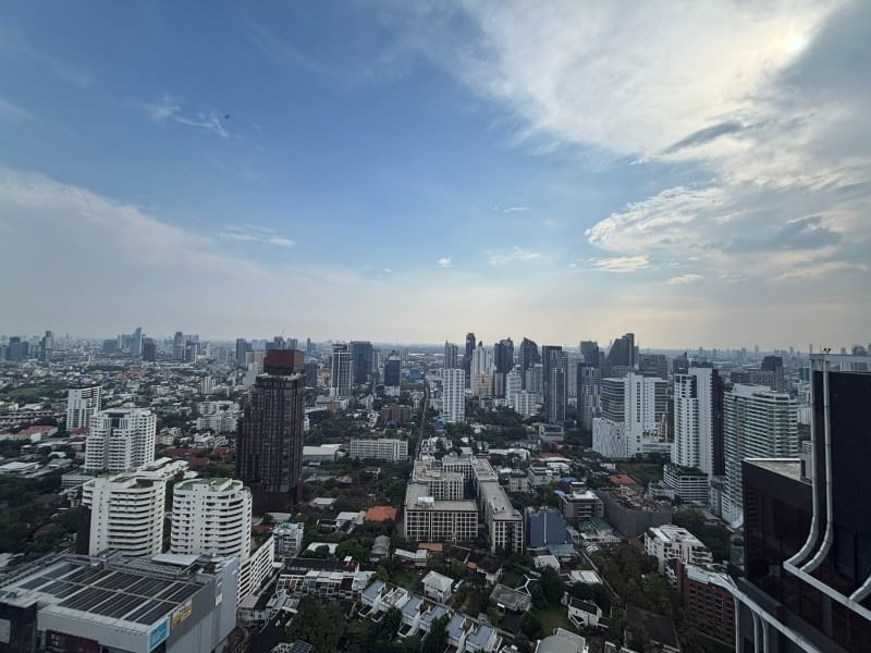 Park Origin Thonglor 2 Bedroom 44th Floor