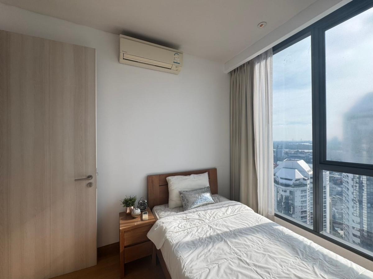 The Lumpini 24 2 Bedroom 32th Floor