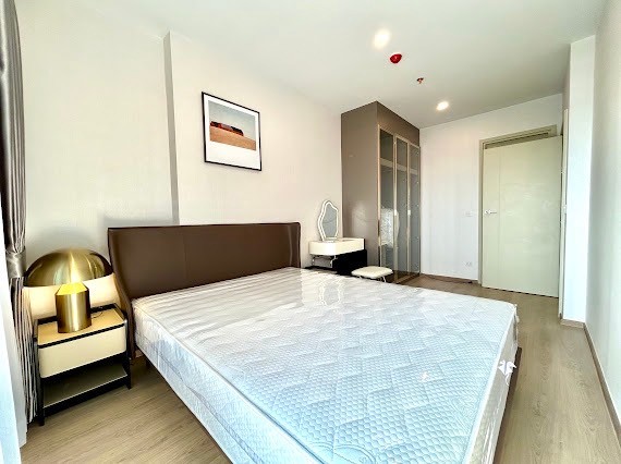 Life Rama 4 - Asoke 1 Bedroom Plus 30th Floor 