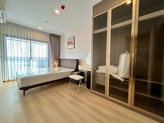 Life Rama 4 - Asoke 1 Bedroom Plus 30th Floor 